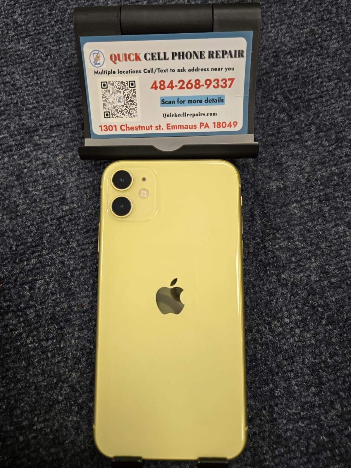 iPhone 11 128GB Yellow Unlocked