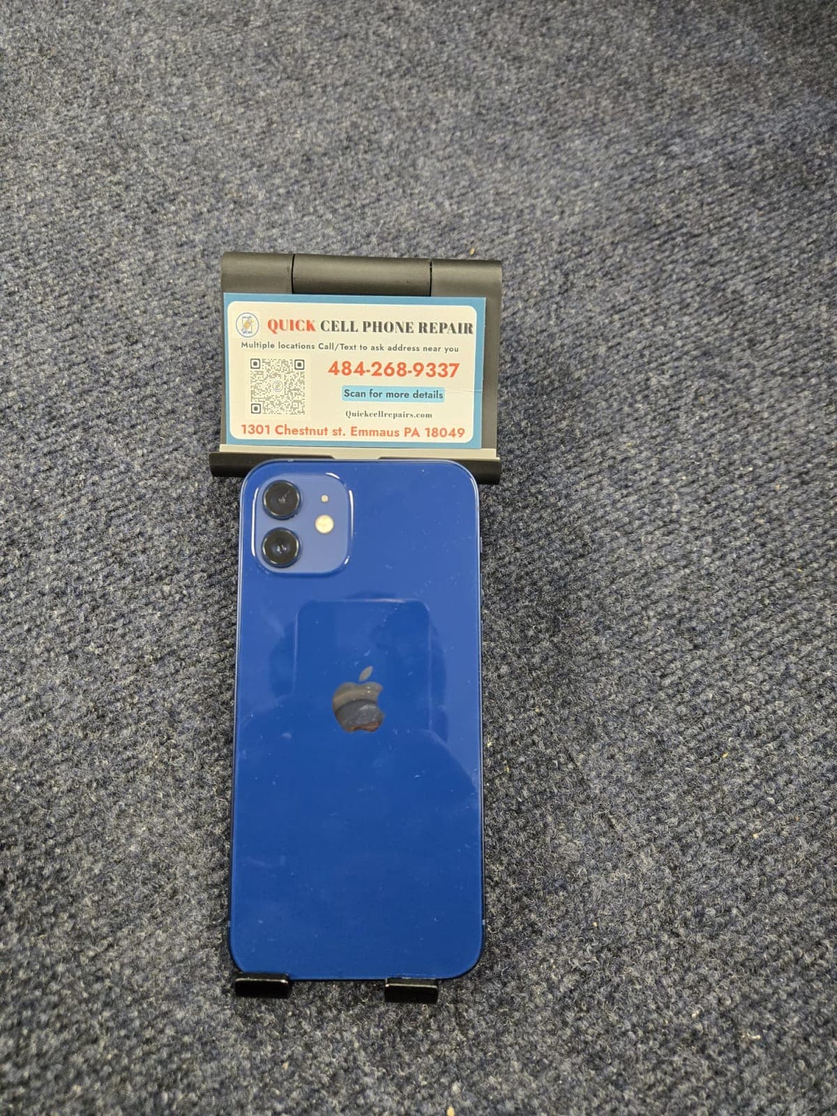iPhone 12 128GB Unlocked Blue