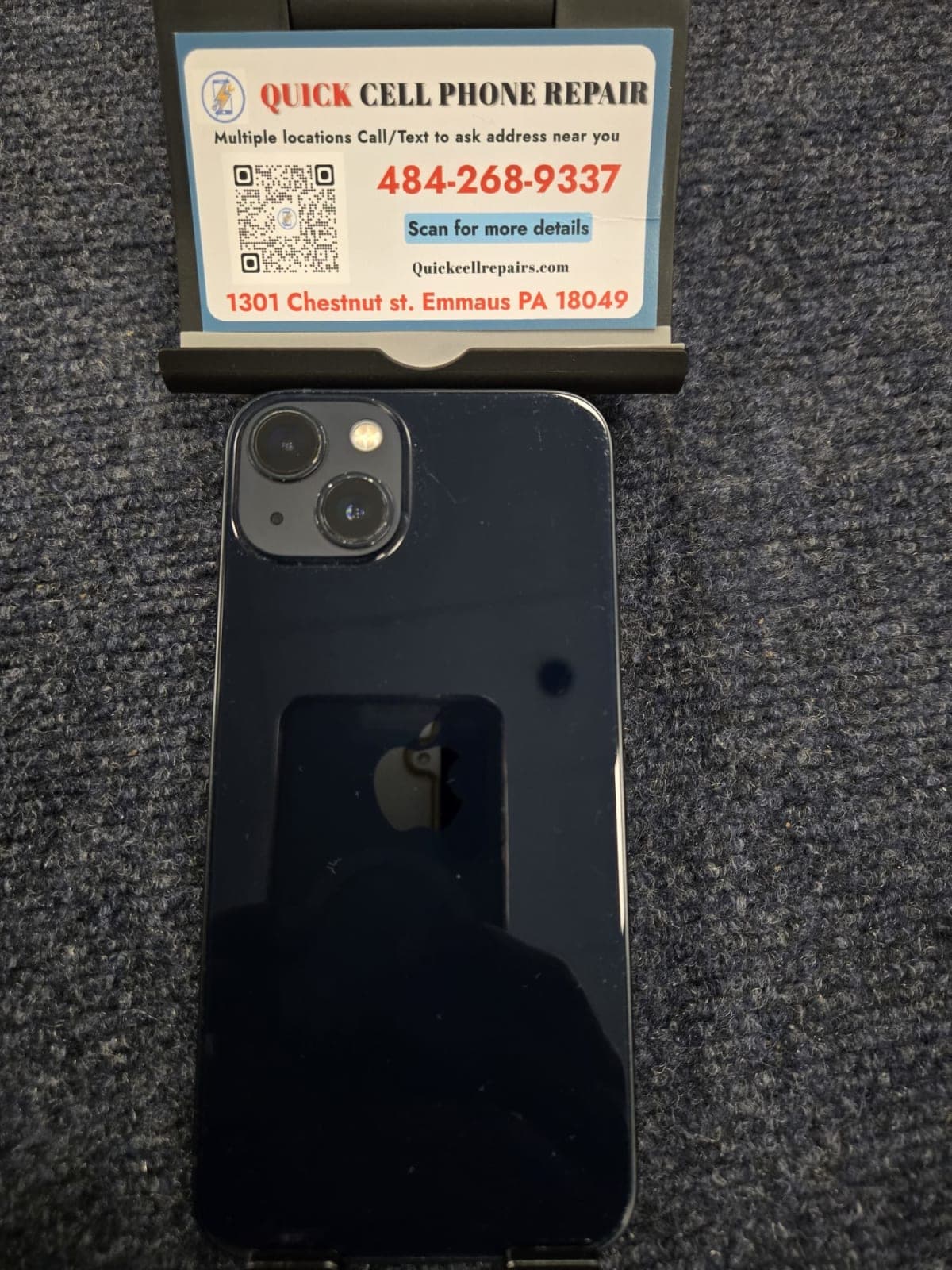 iPhone 13 128GB Unlocked Midnight